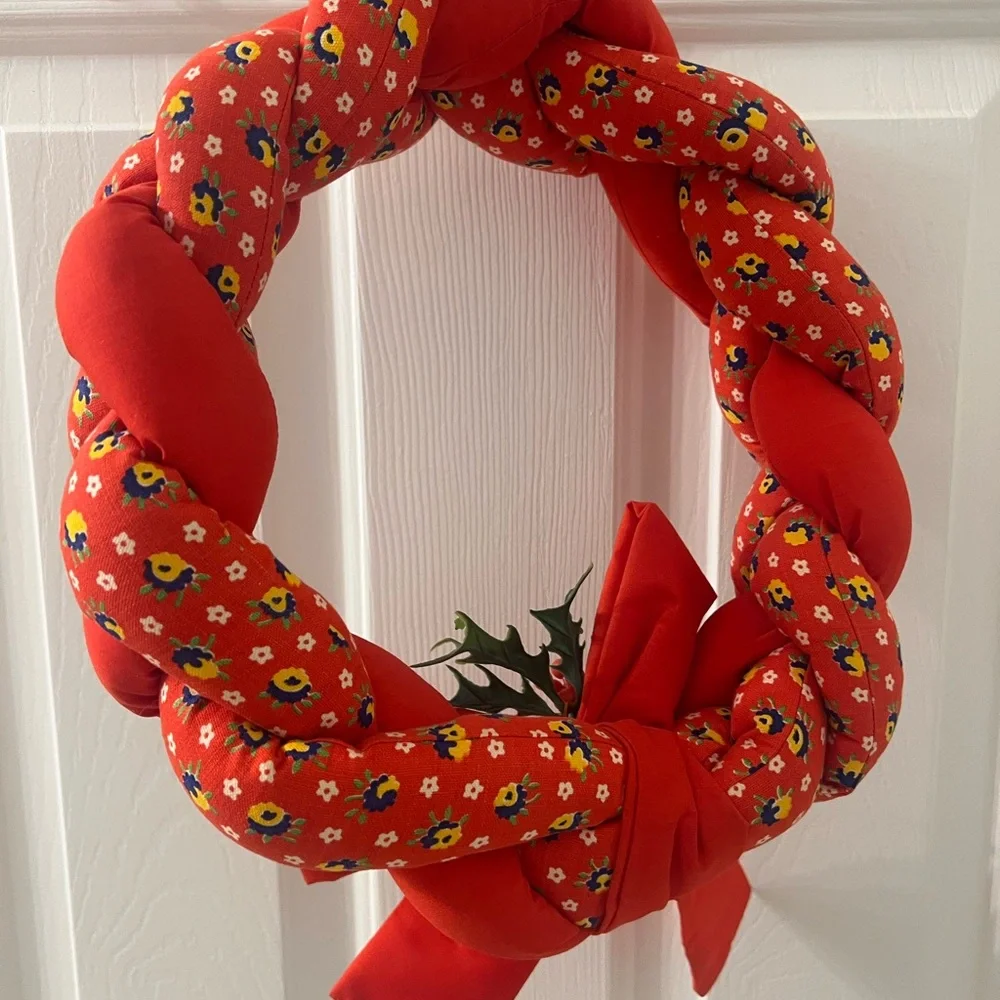 Vintage Red Handmade Braided Cotton Stuffed Christmas Red Bow Wreath 12”